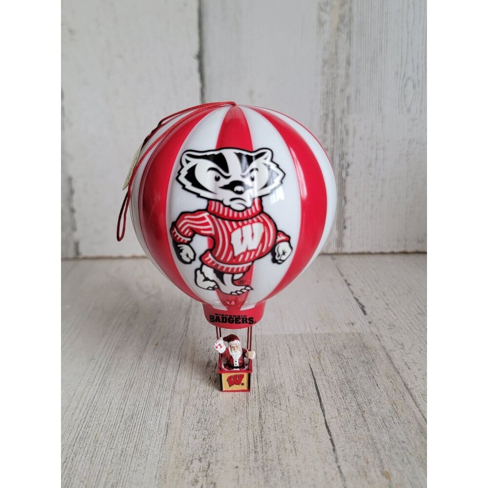Danbury Mint Badgers hot air balloon Vintage Santa‎ Claus Sports ornament Xmas